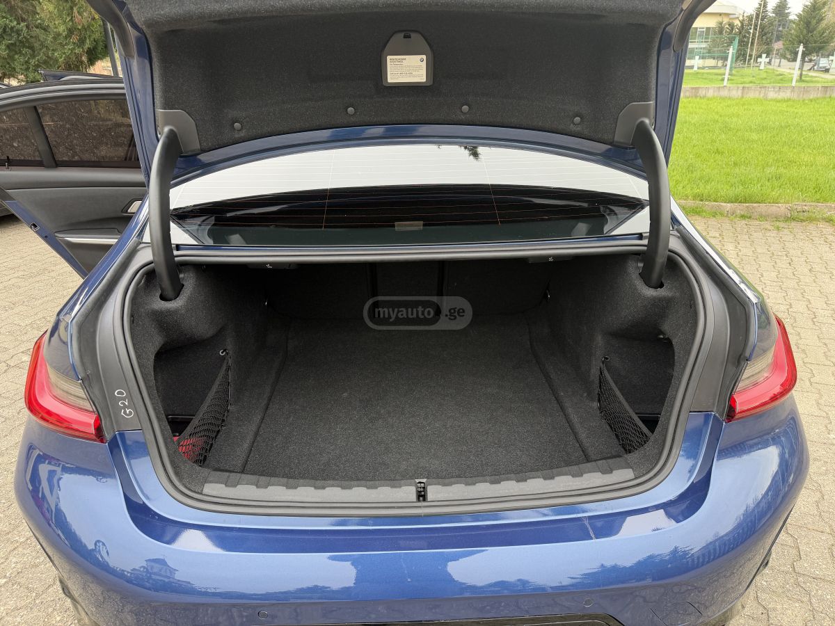 BMW 330 - фото 10