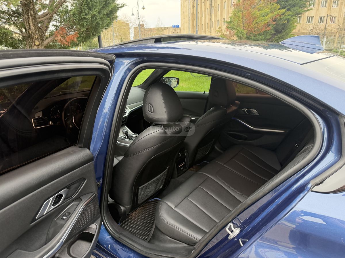 BMW 330 - фото 9