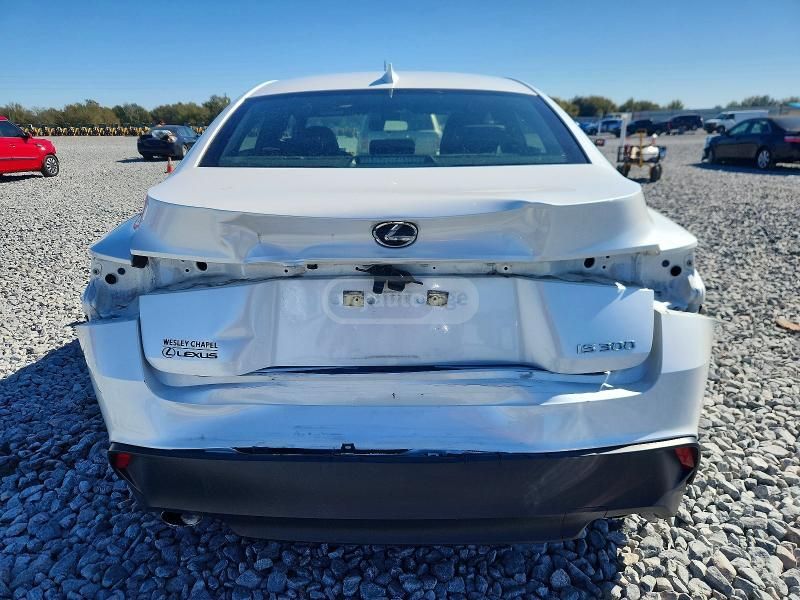 Lexus IS 300 - фото 6