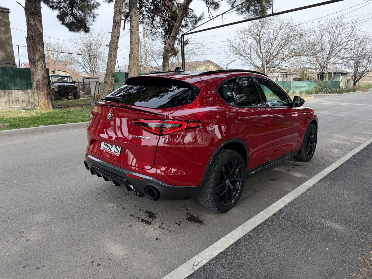 Alfa Romeo TI Sport — миниатюра 7