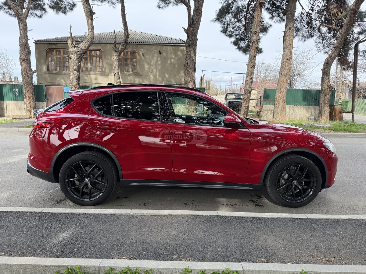 Alfa Romeo TI Sport — миниатюра 8