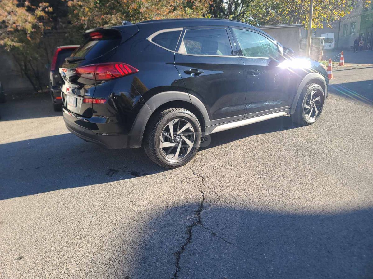Hyundai Tucson - фото 4