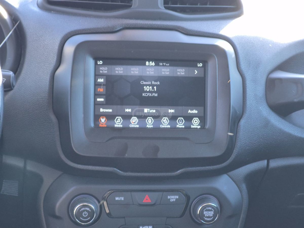 Jeep Renegade - фото 8