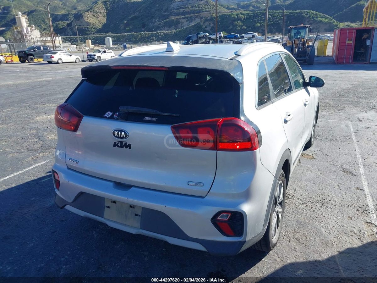 Kia Niro - фото 4