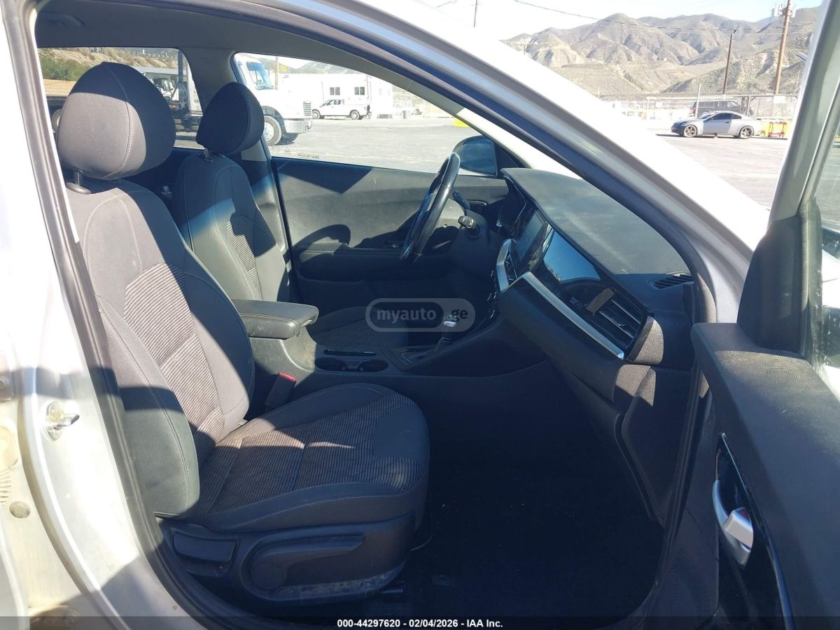 Kia Niro - фото 5