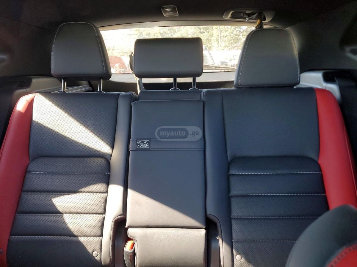 Lexus F SPORT — миниатюра 9