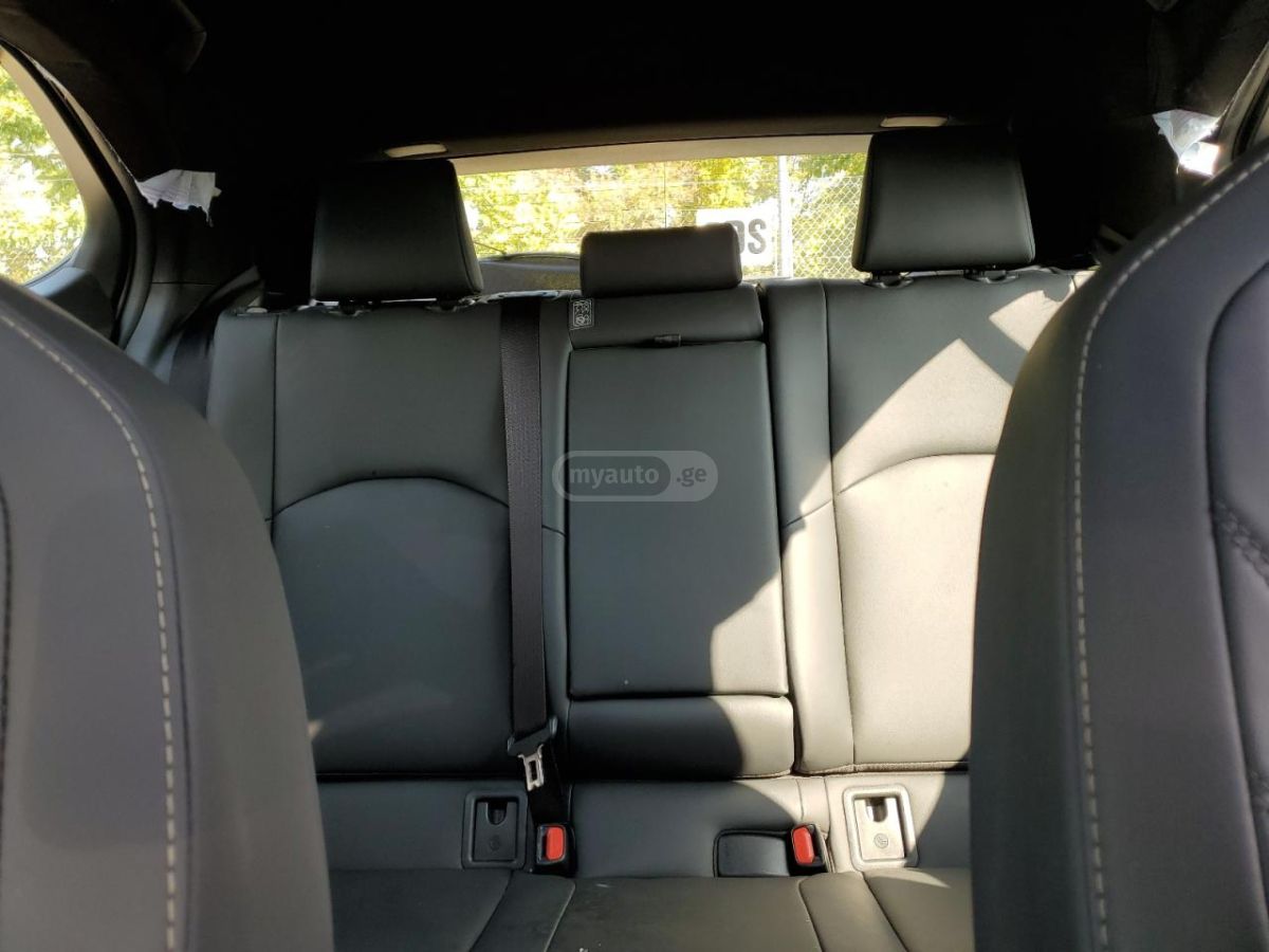 Lexus UX 250 h 2024 — миниатюра 11