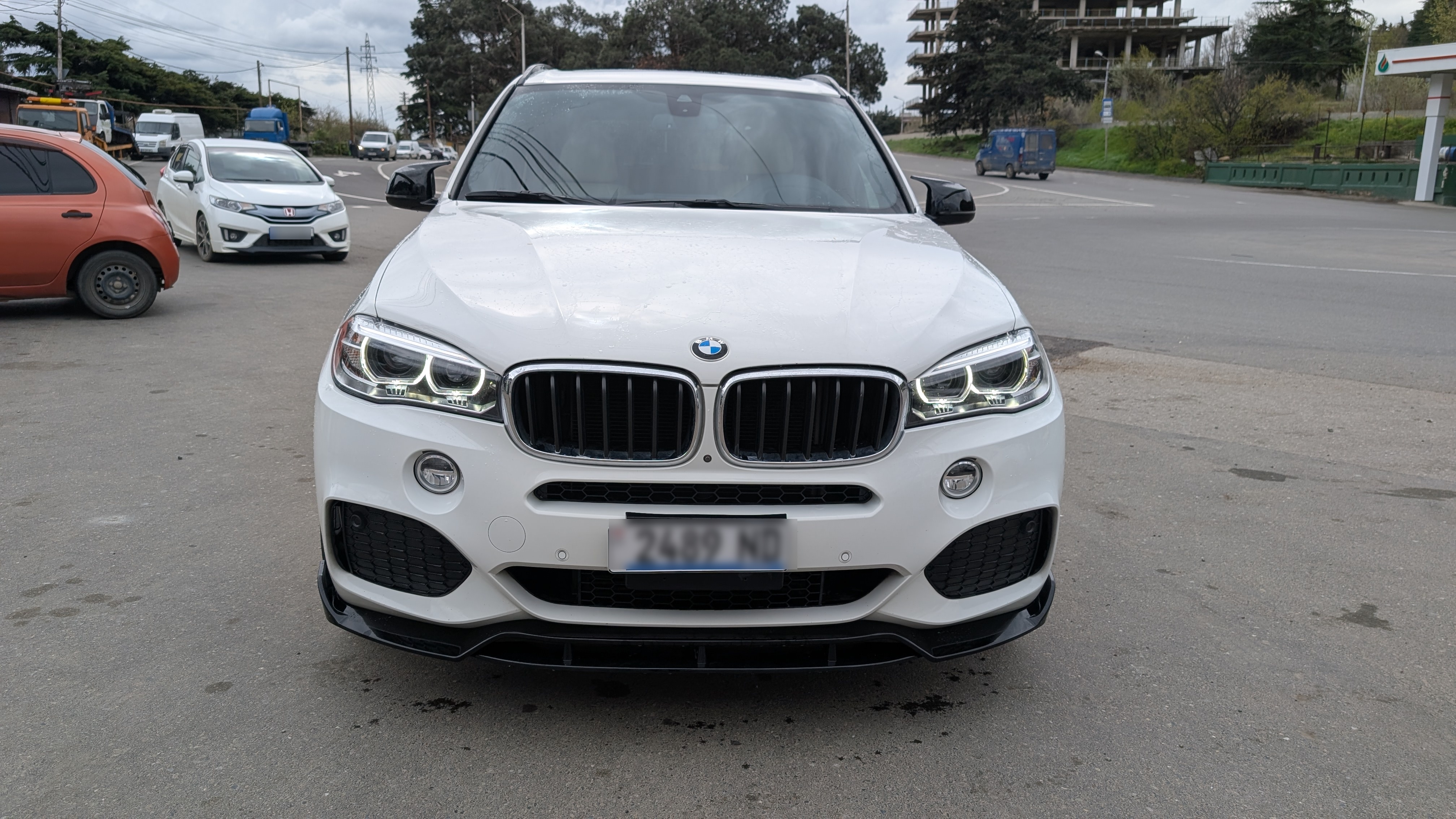 BMW X5 - фото 1