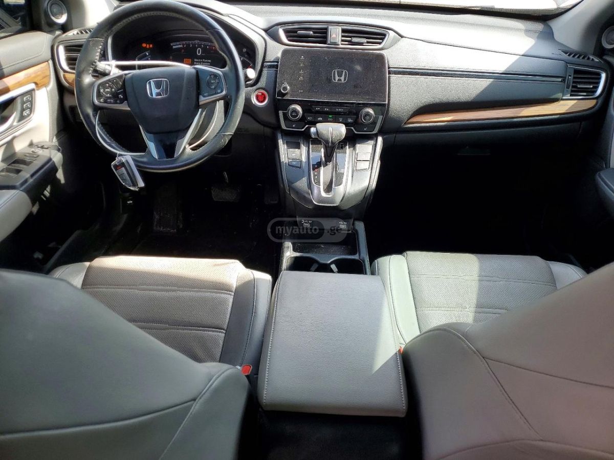 Honda CR-V - фото 8