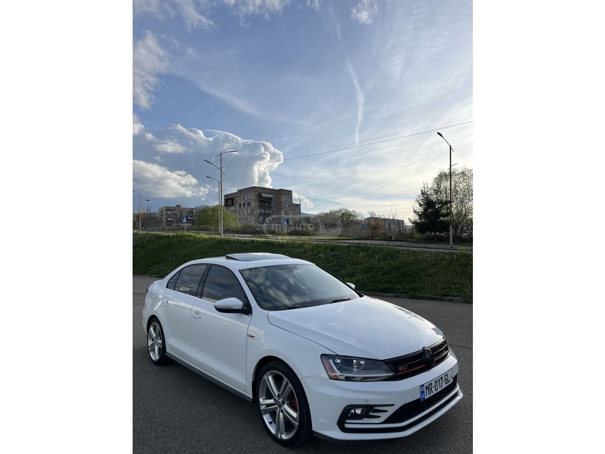 Volkswagen Jetta - фото 8