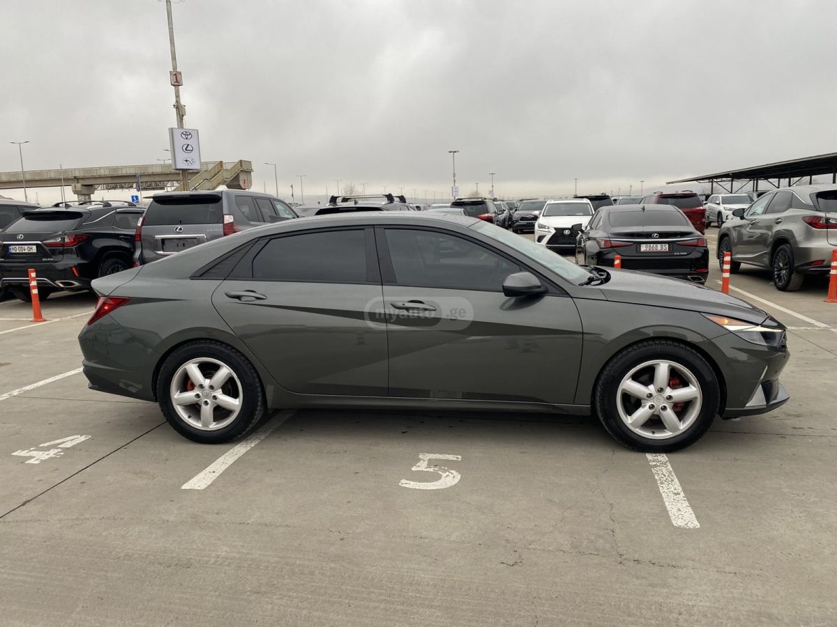 Hyundai SEL — миниатюра 4