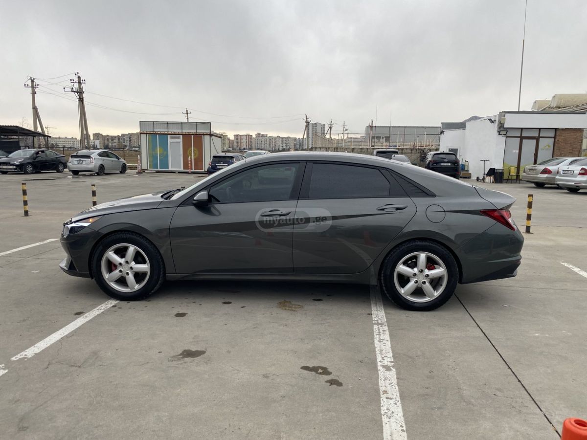 Hyundai SEL — миниатюра 5