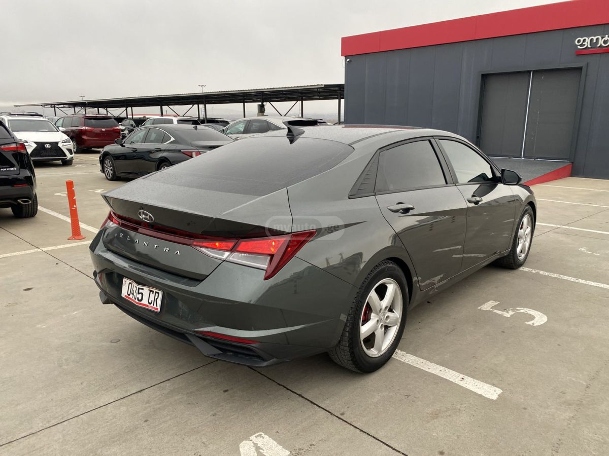 Hyundai SEL — миниатюра 6