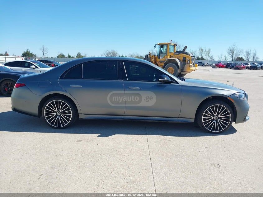 Mercedes-Benz S 580 - фото 12