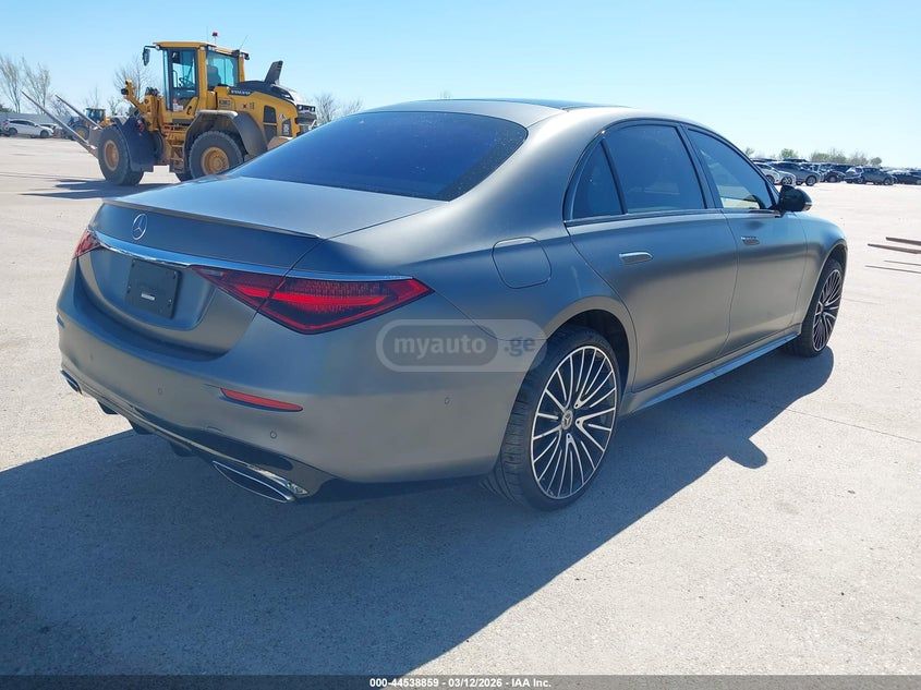 Mercedes-Benz S 580 - фото 4