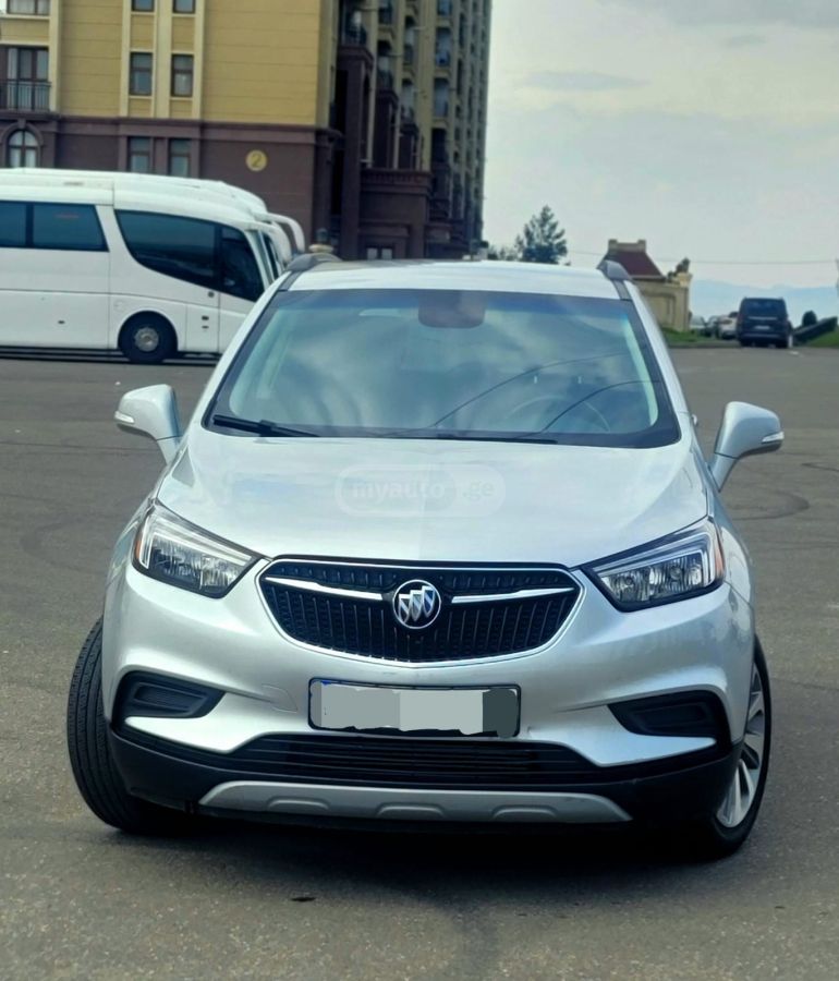 Buick Encore - фото 1