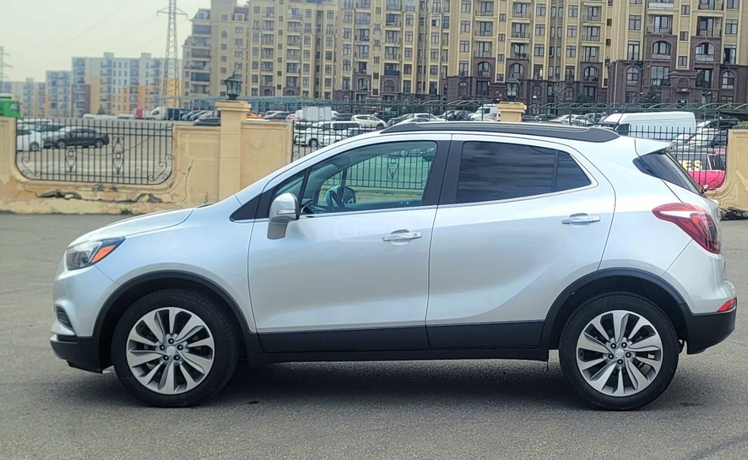 Buick Encore - фото 2