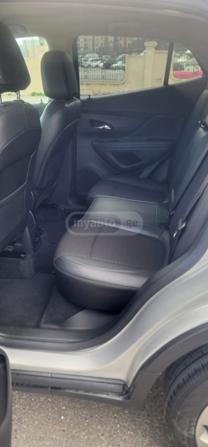 Buick Encore - фото 7