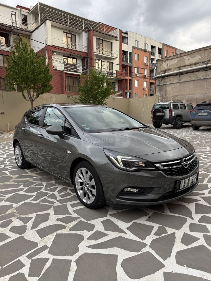 Opel Astra - фото 7