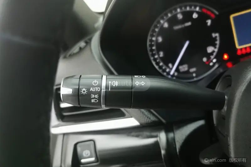 Cadillac CT4 2021 — миниатюра 11