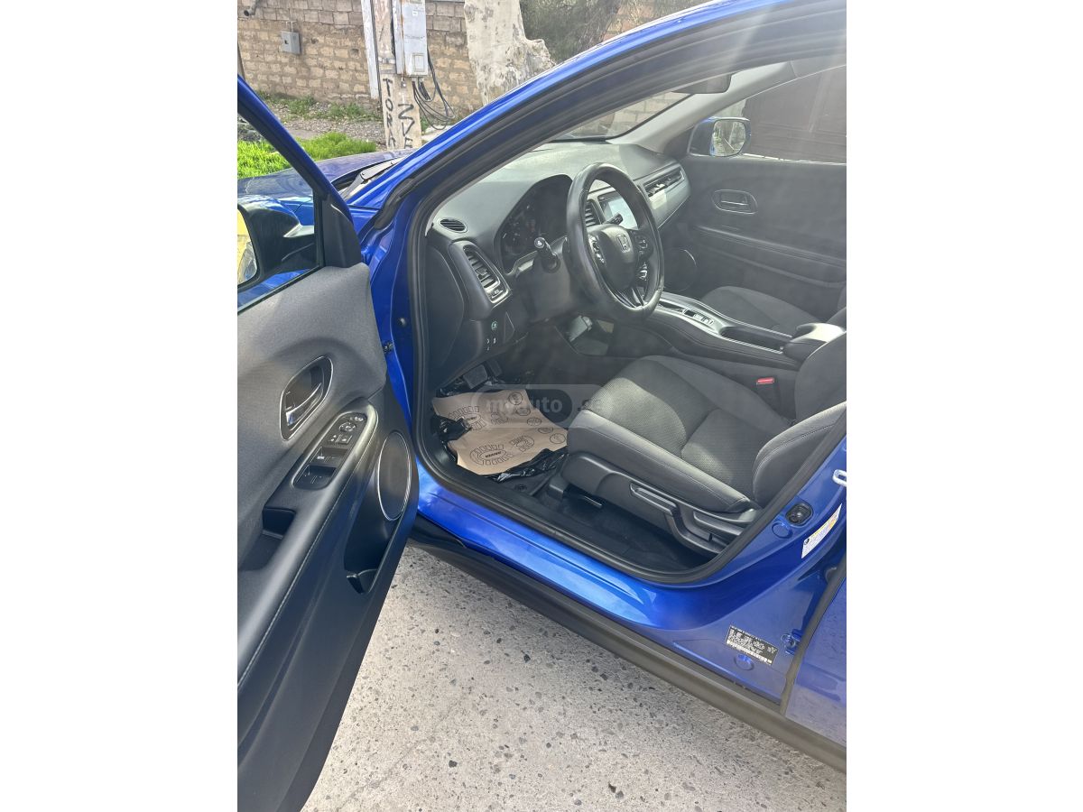 Honda HR-V - фото 12