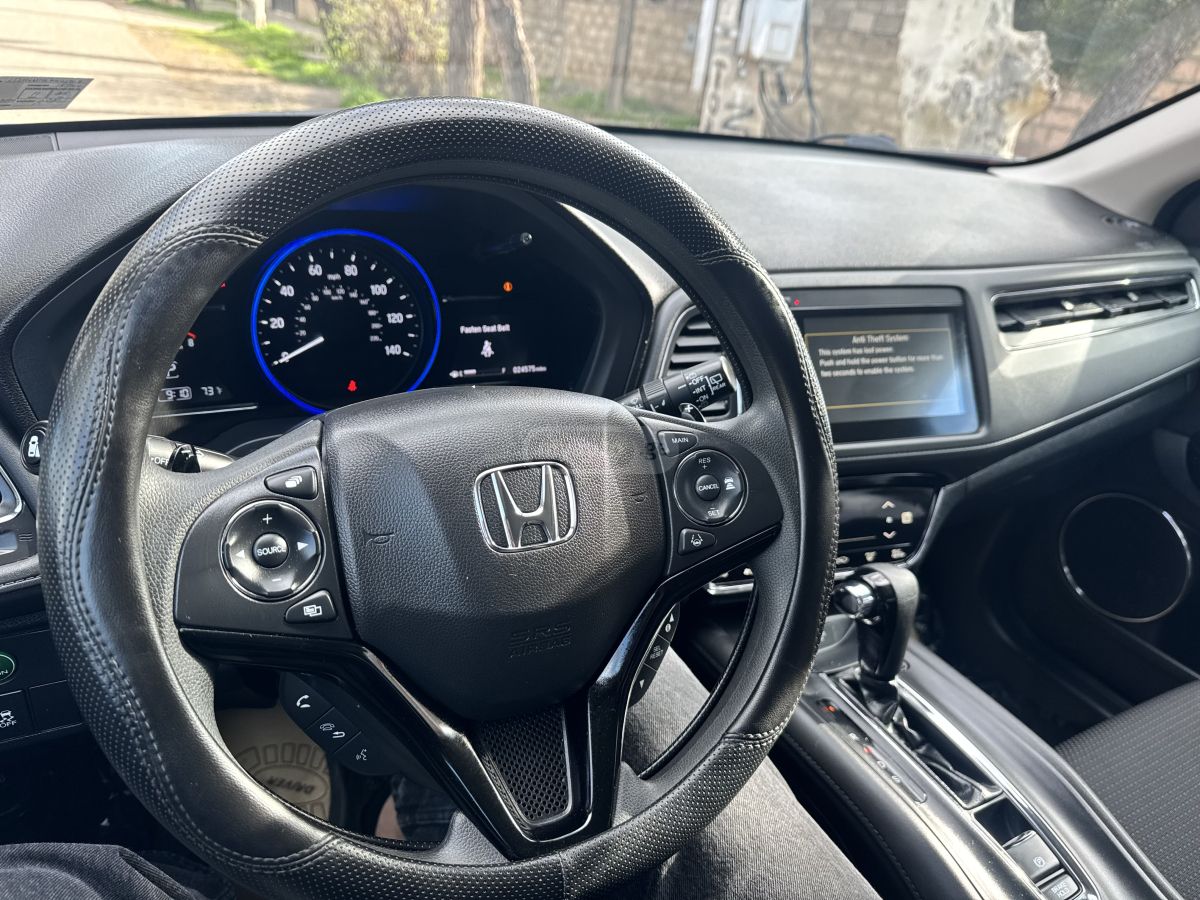 Honda HR-V - фото 9