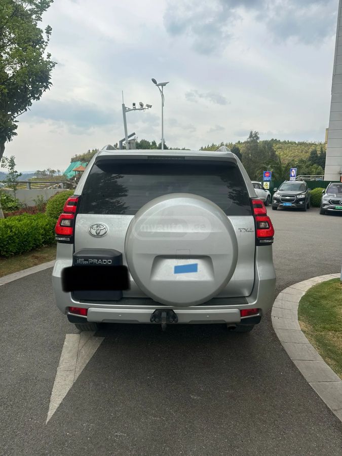 Toyota Yaris iA - фото 4