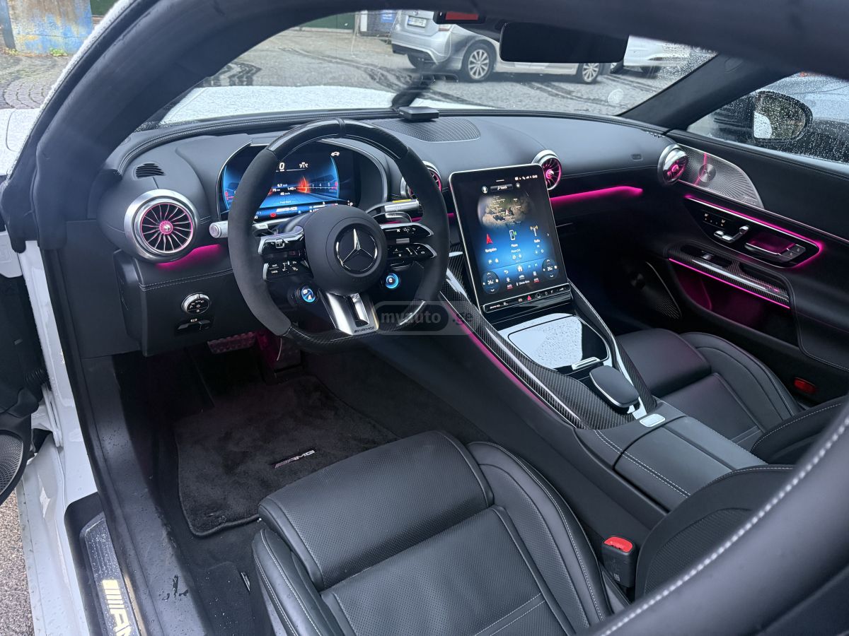 Mercedes-Benz AMG GT 63 2025 — миниатюра 14