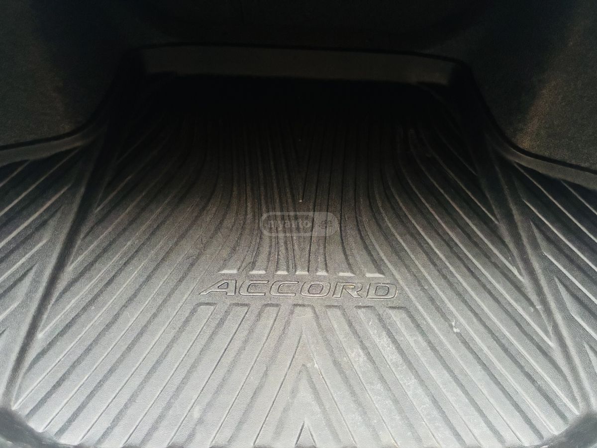 Honda Accord - фото 15