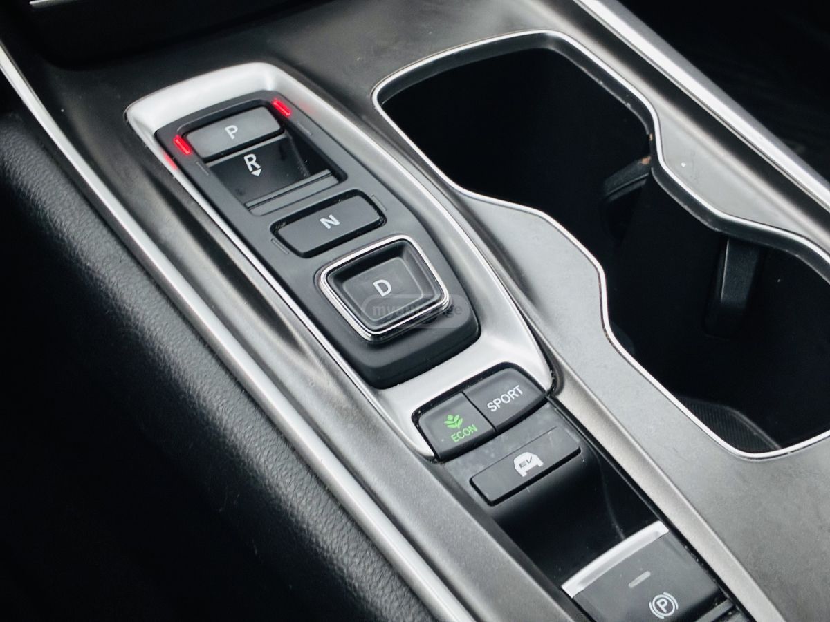 Honda Accord - фото 8