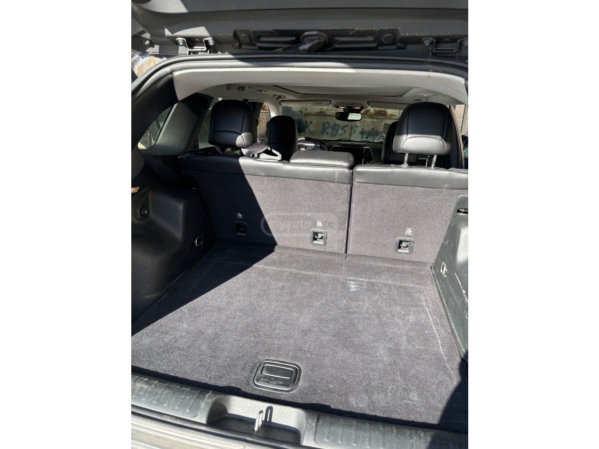 Jeep Cherokee - фото 14