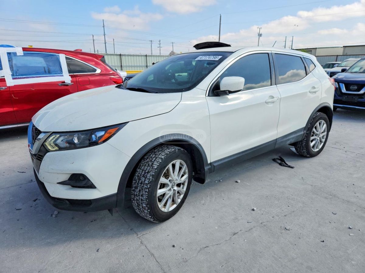 Nissan Rogue Sport 2020 — миниатюра 1