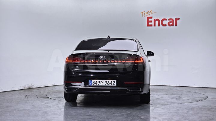 Kia Cadenza - фото 4