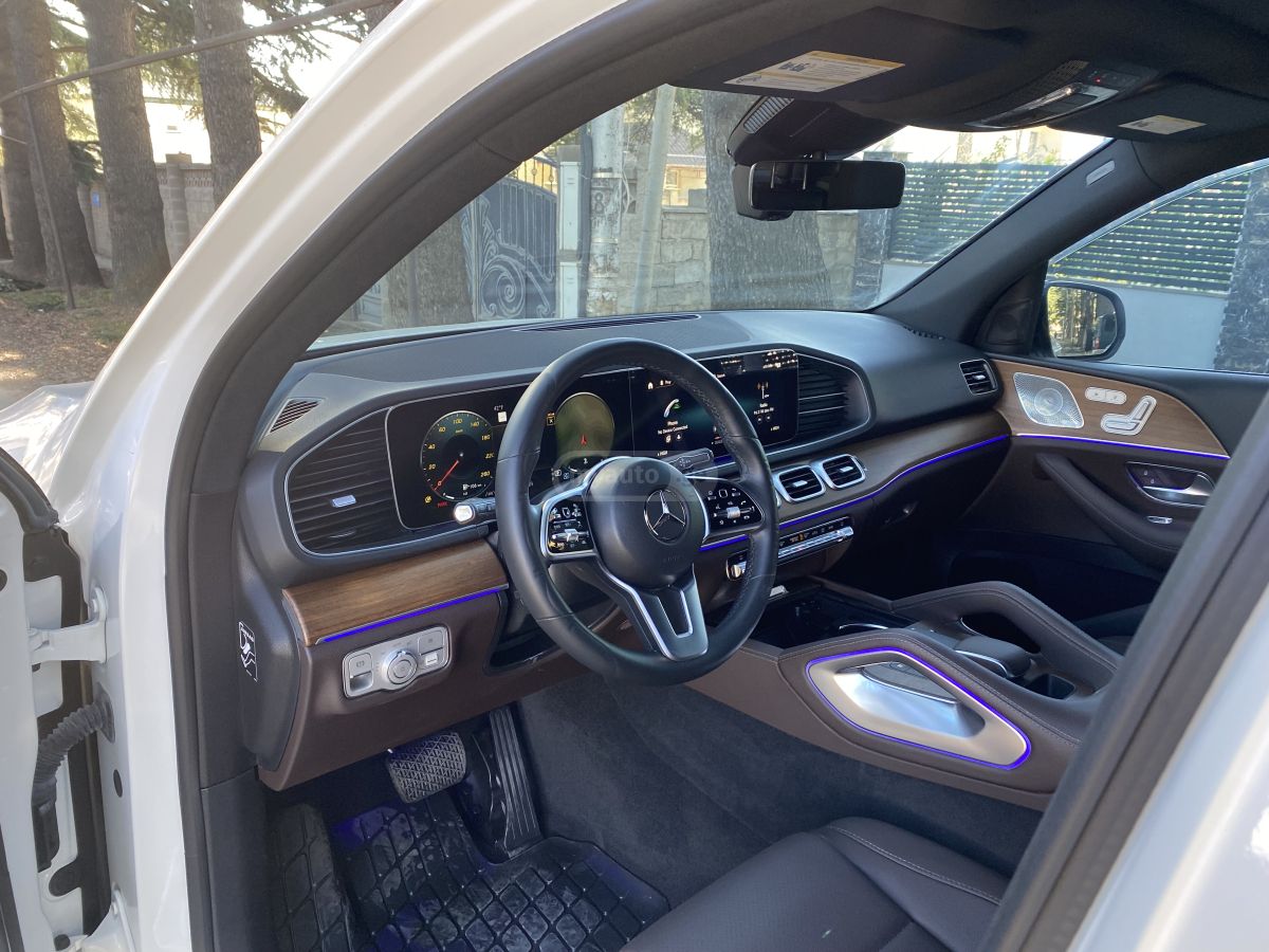 Mercedes-Benz GLE 350 - фото 12