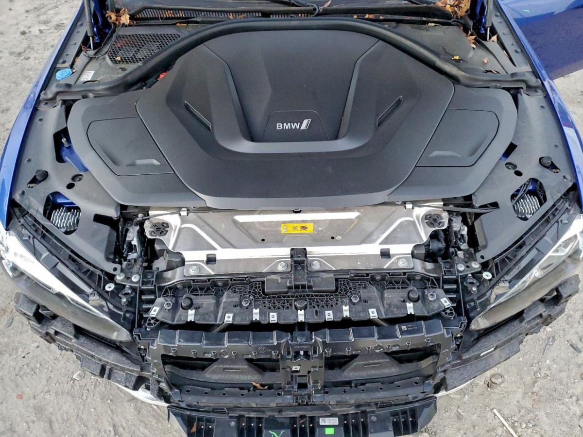 BMW eDrive40 4dr Rear-Wheel Drive — миниатюра 11