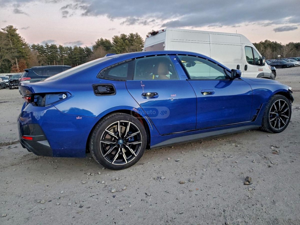 BMW eDrive40 4dr Rear-Wheel Drive — миниатюра 3