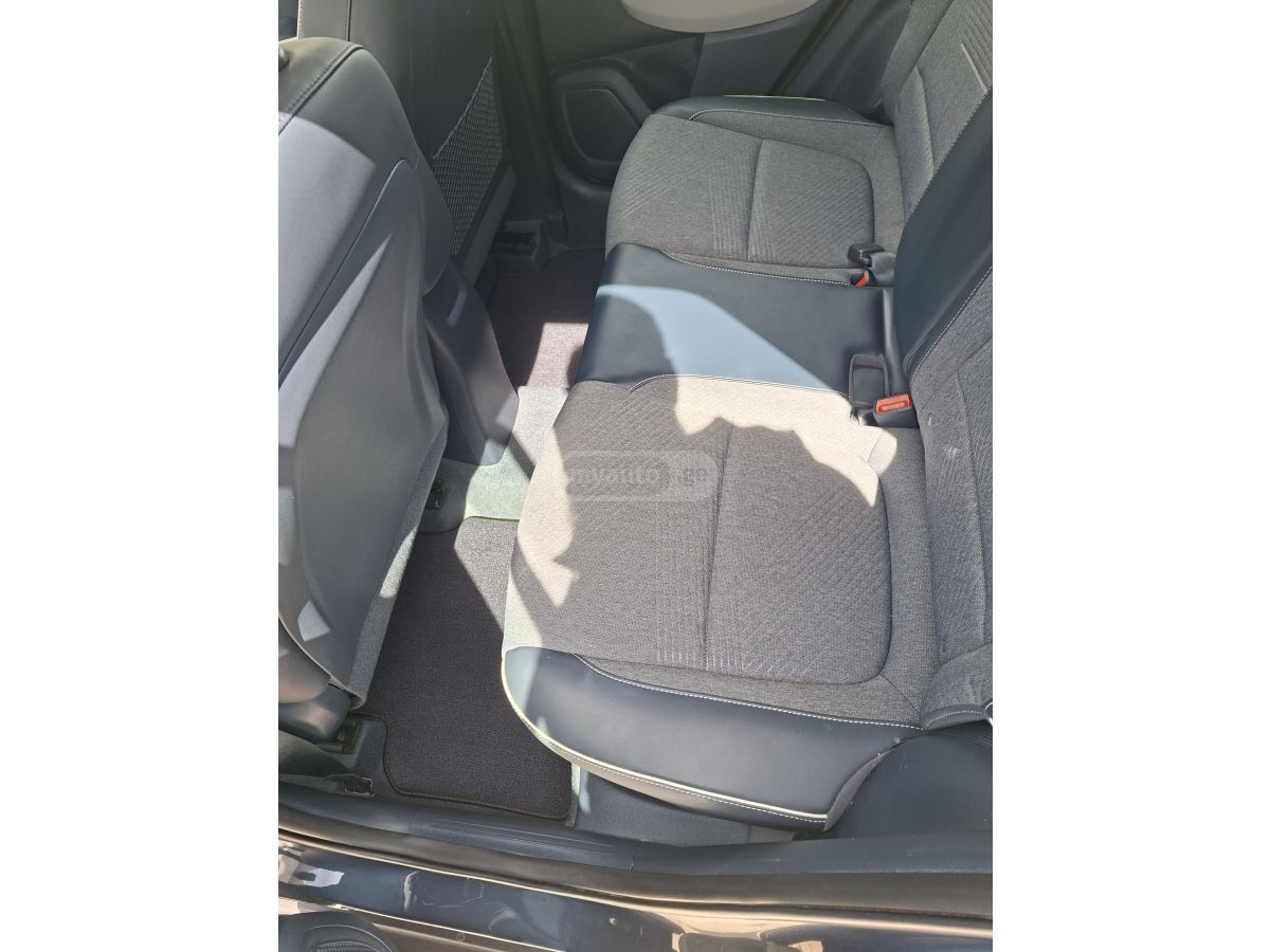 Hyundai venue - фото 13