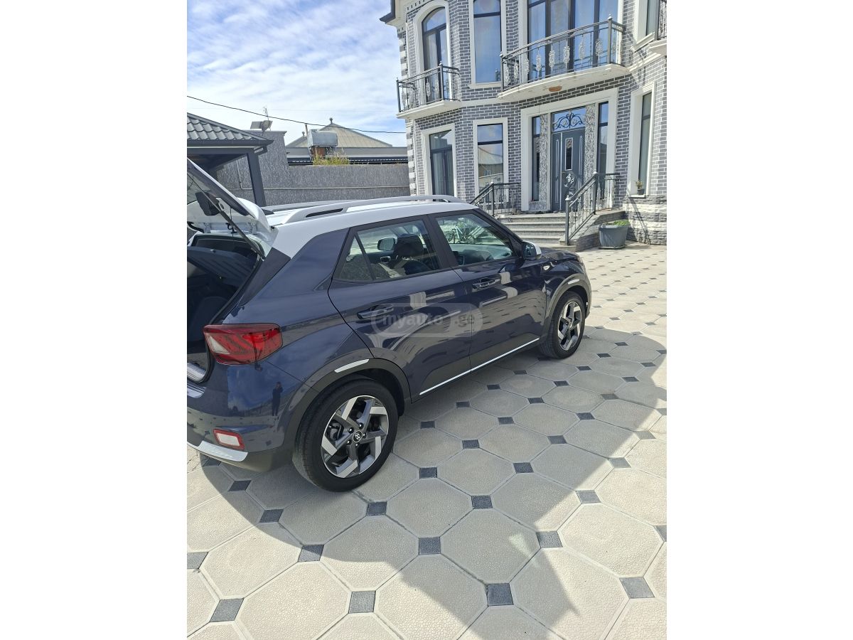 Hyundai venue - фото 6
