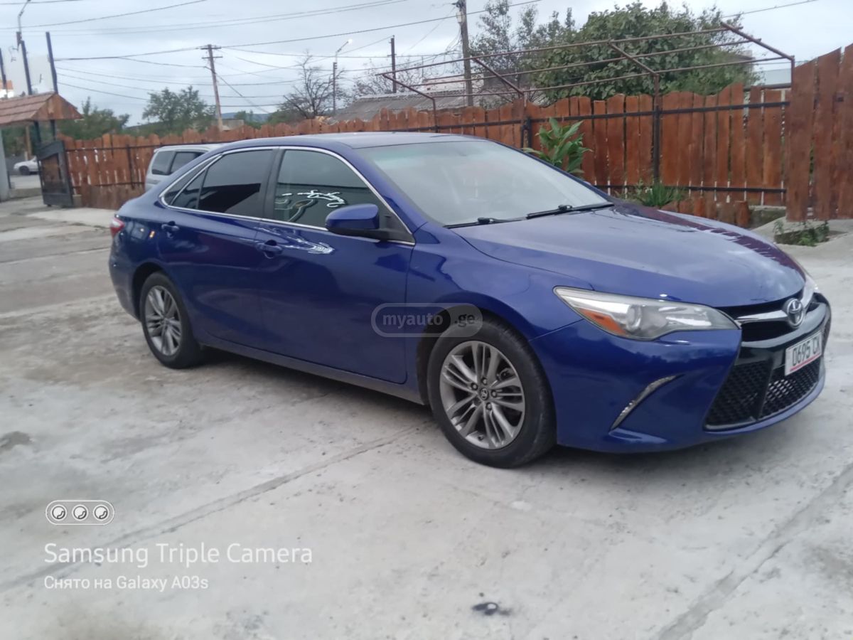 Toyota Camry - фото 8