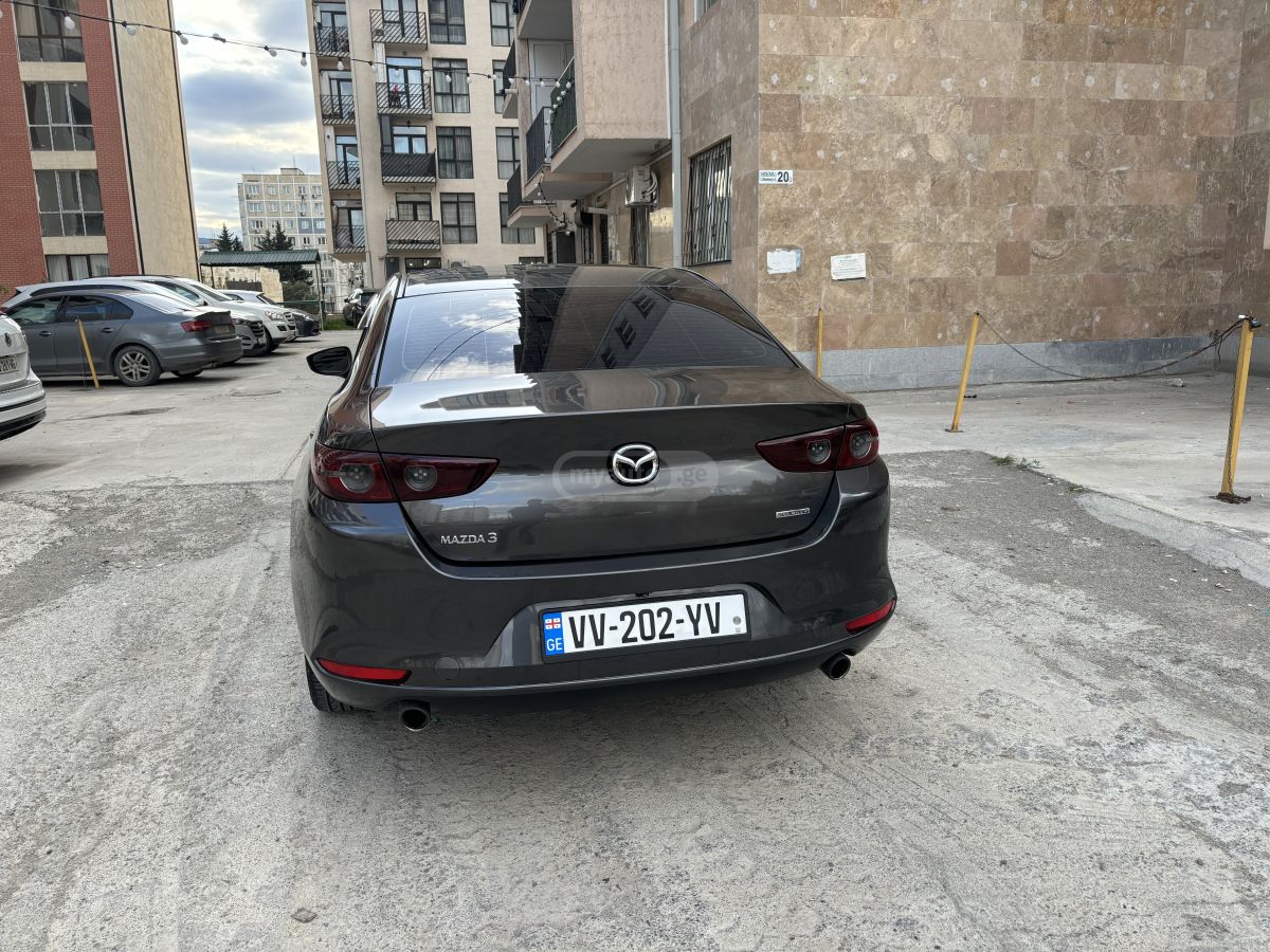 Mazda Mazda 3 - фото 4