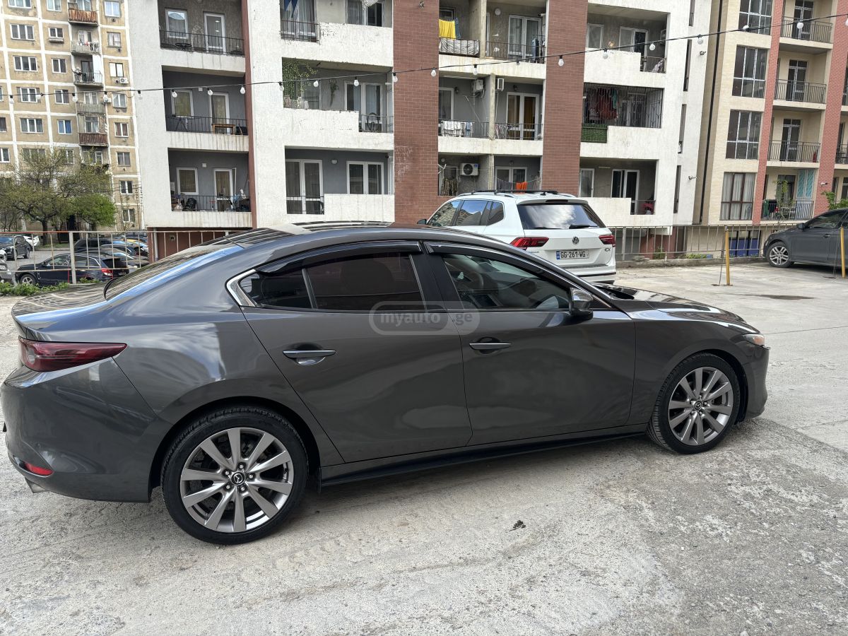 Mazda Mazda 3 - фото 5