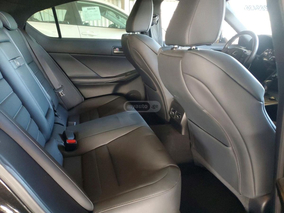 Lexus IS 350 - фото 10