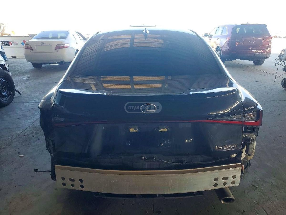 Lexus IS 350 - фото 6