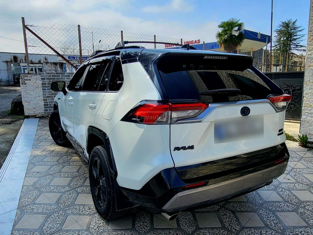 Toyota Rav 4 - фото 11