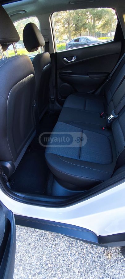Hyundai Kona - фото 11