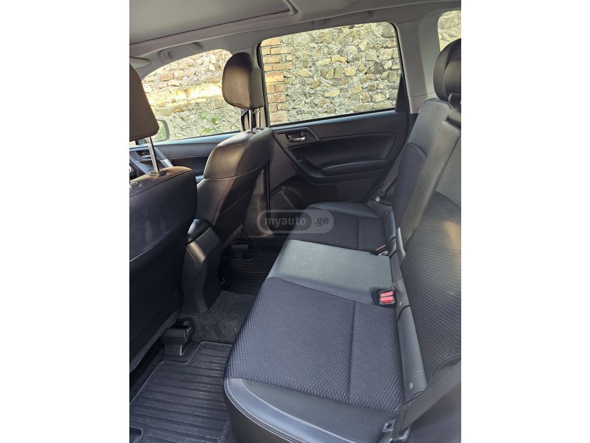 Subaru Forester - фото 6
