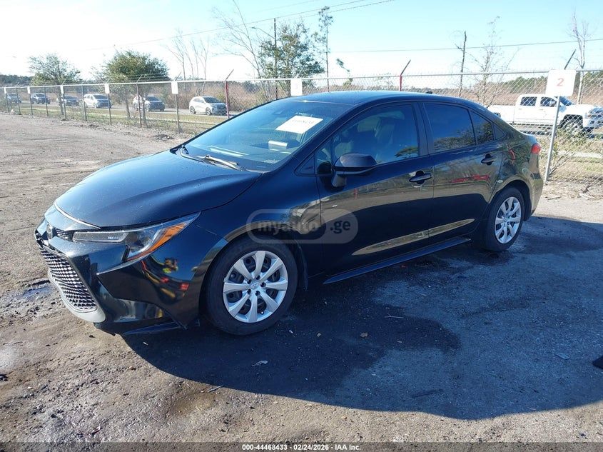 Toyota Corolla - фото 3