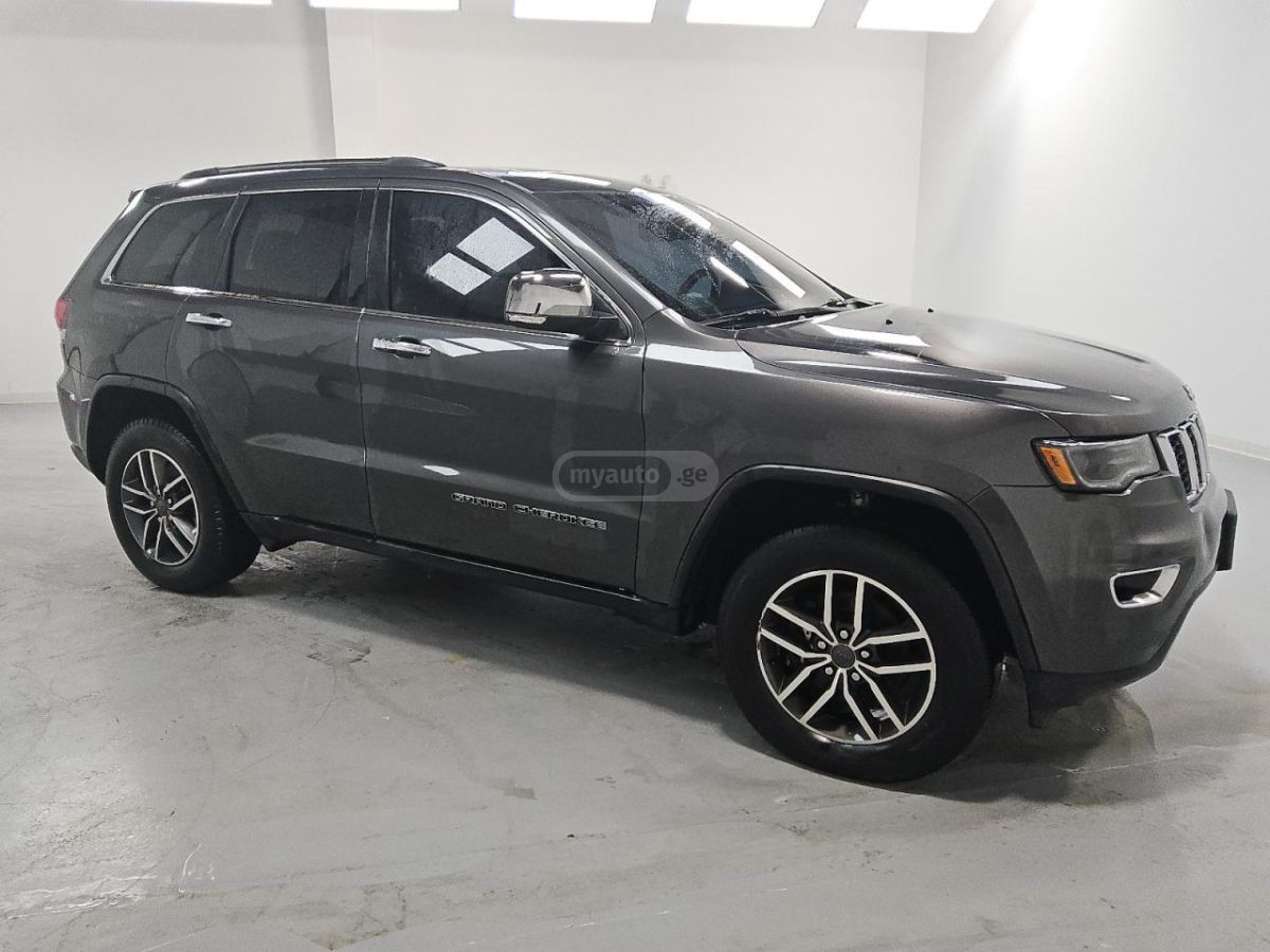 Jeep Grand Cherokee - фото 1