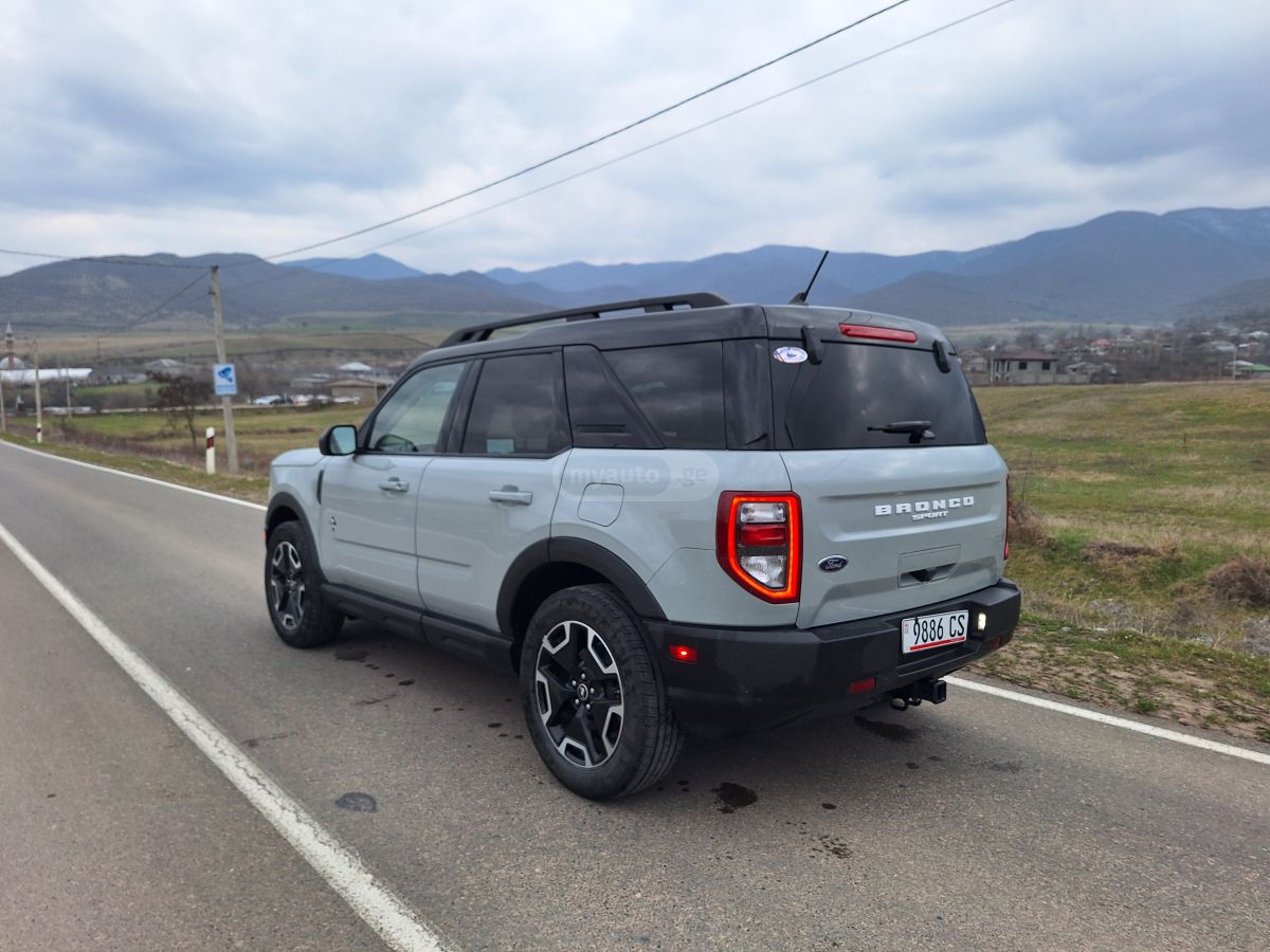 Ford Bronco - фото 6