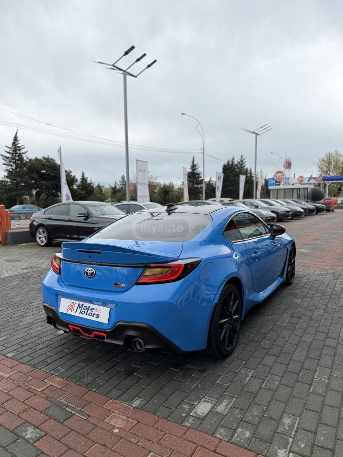 Toyota GR 86 - фото 12